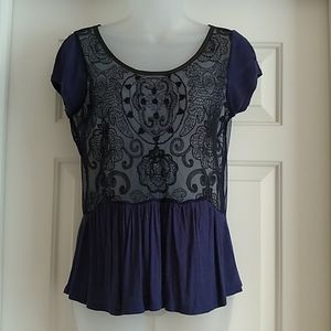 AMERICAN EAGLE OUTFITTERS Navy & Black Top